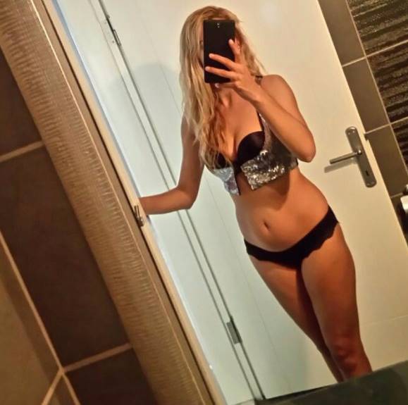 Gebze Sarışın Masöz Deneyimli Escort Bayan Şermende - Image 1